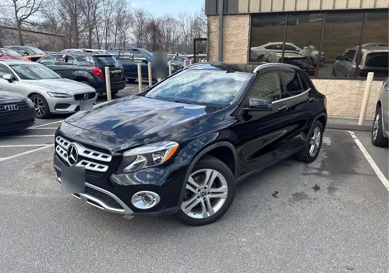 Black 2020 Mercedes-Benz GLA in a dealer lot at pickup in Naugatuck, Connecticut