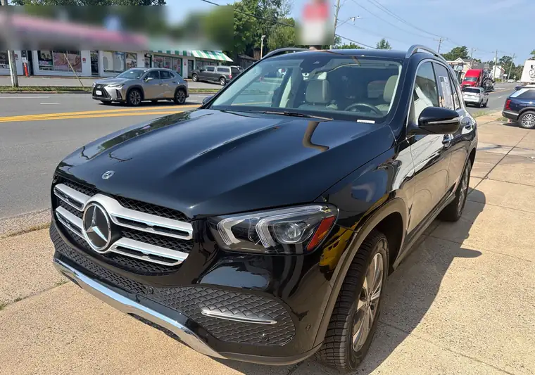 The same Mercedes-Benz GLE on a street at delivery in Falls Church, Virginia