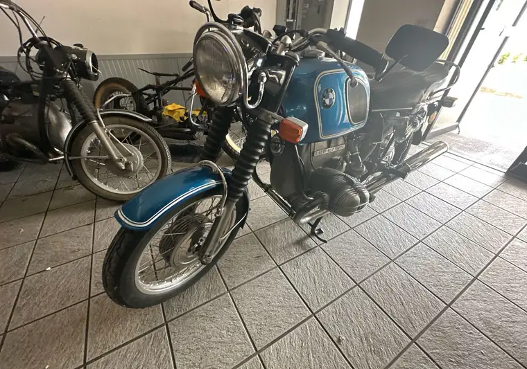 The same BMW R75/5 inside a motorcycle shop at delivery in Norcross, Georgia