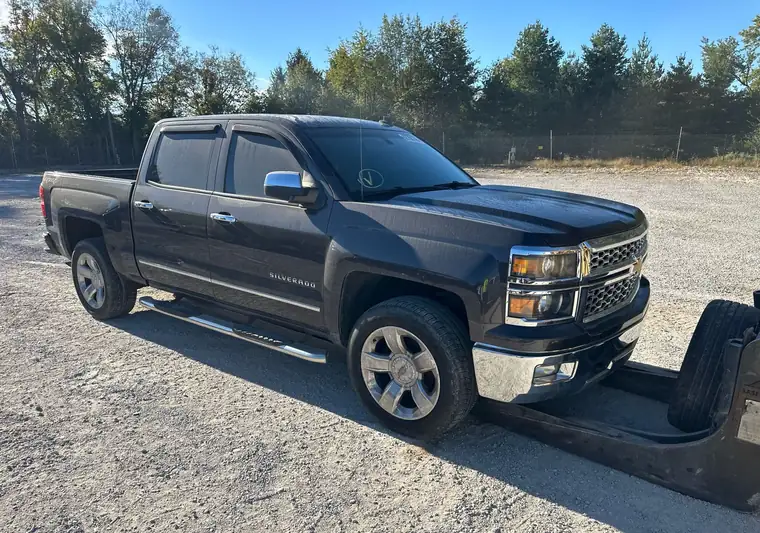 Dark gray 2014 Chevrolet Silverado 1500 crew cab at pickup in Lexington, Kentucky