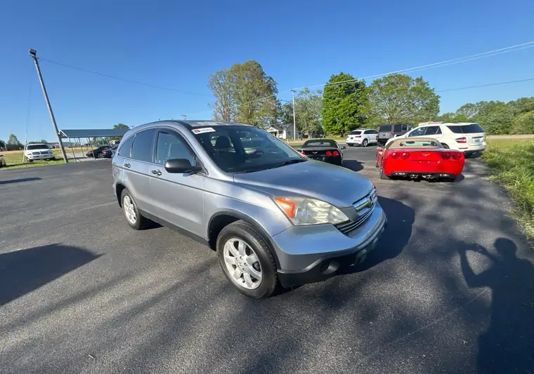 The same CR-V in a dealer lot at delivery in Jamestown, Kentucky