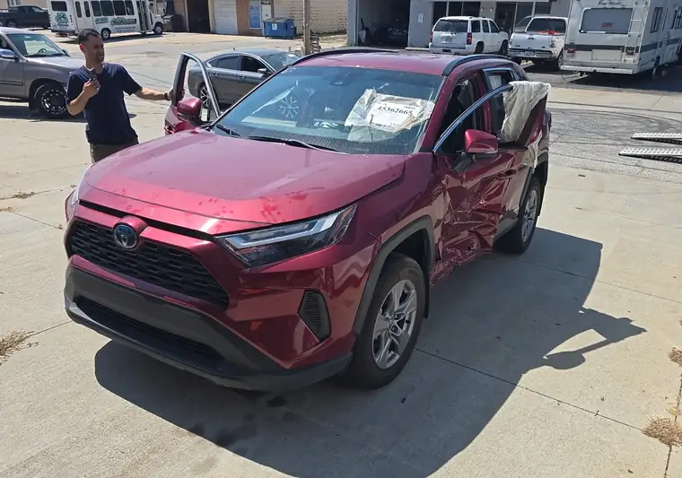 The same damaged RAV4 at delivery in Omaha, Nebraska
