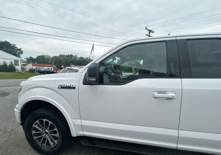 White 2018 Ford F-150 SuperCab pickup at pickup at a dealer in New Windsor, New York