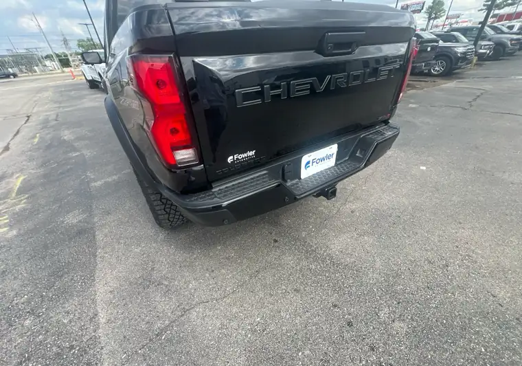 Black 2024 Chevrolet Colorado pickup at a dealer in Tulsa, Oklahoma at pickup